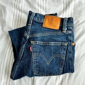 Dark Wash Levi’s High Rise Straight Leg Ribcage Jeans